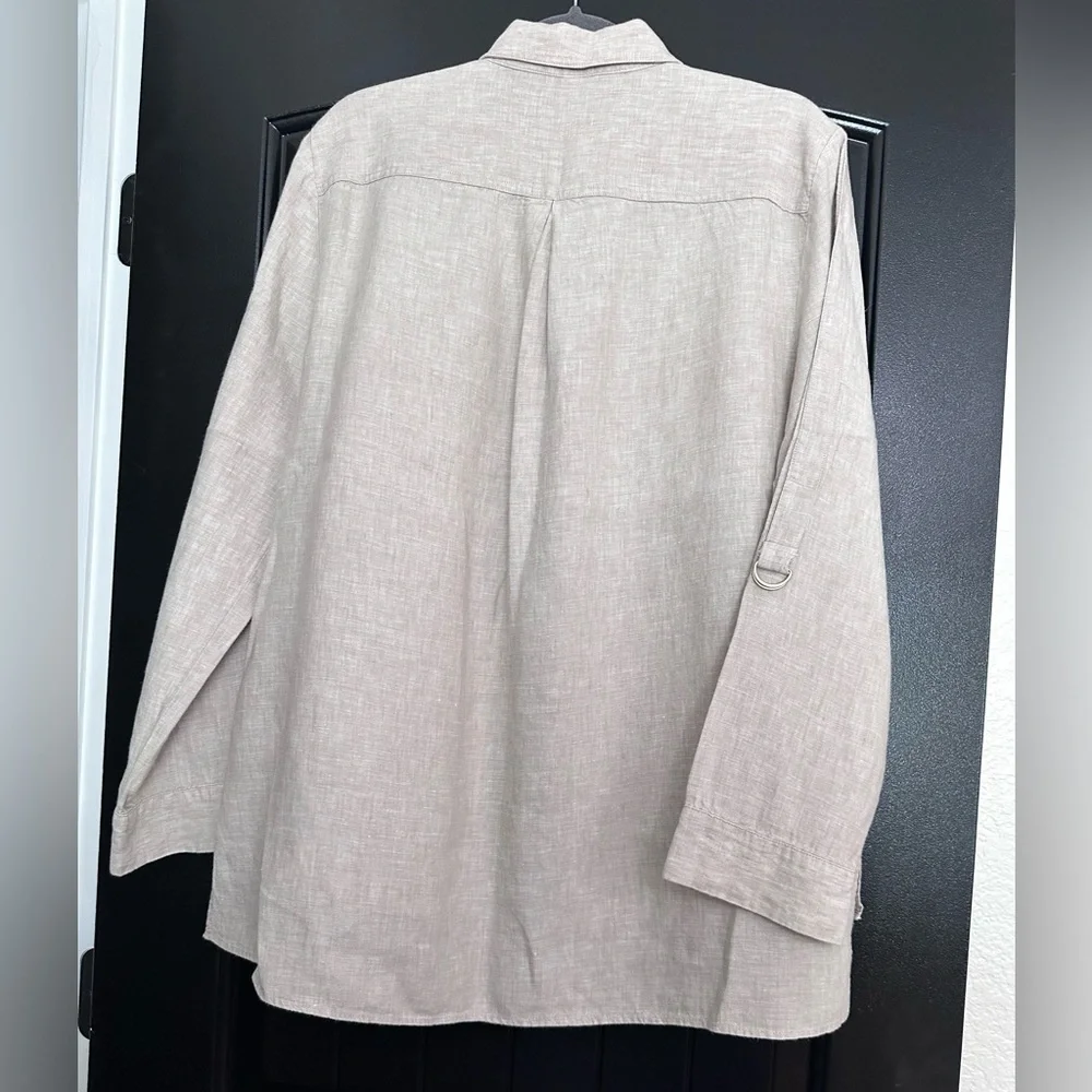 Jones New York Light Beige Linen-Blend Shirt . - Picture 2 of 7